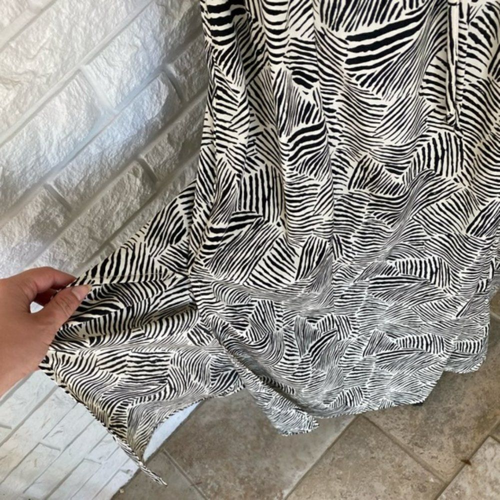 2000’s Patterned Maxi Skirt - Picture 5 of 5